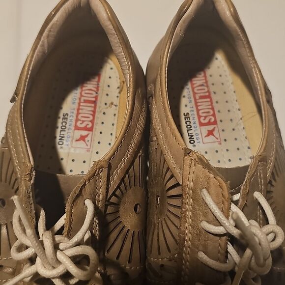 Stylish Olive Green PIKOLINOS Shoes size 37 - Picture 2 of 11